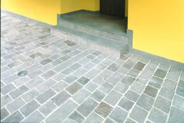 Porfyr formátovaný š.15